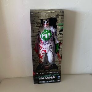 Batman X Superman limited edition action figure